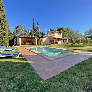 https://finca-caseta-des-pradi-biel.balearic-islands.net